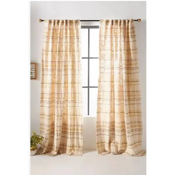 Penny Curtain